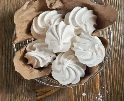 Blog cuisine : quel ustensile pour réussir des blancs en neige ?