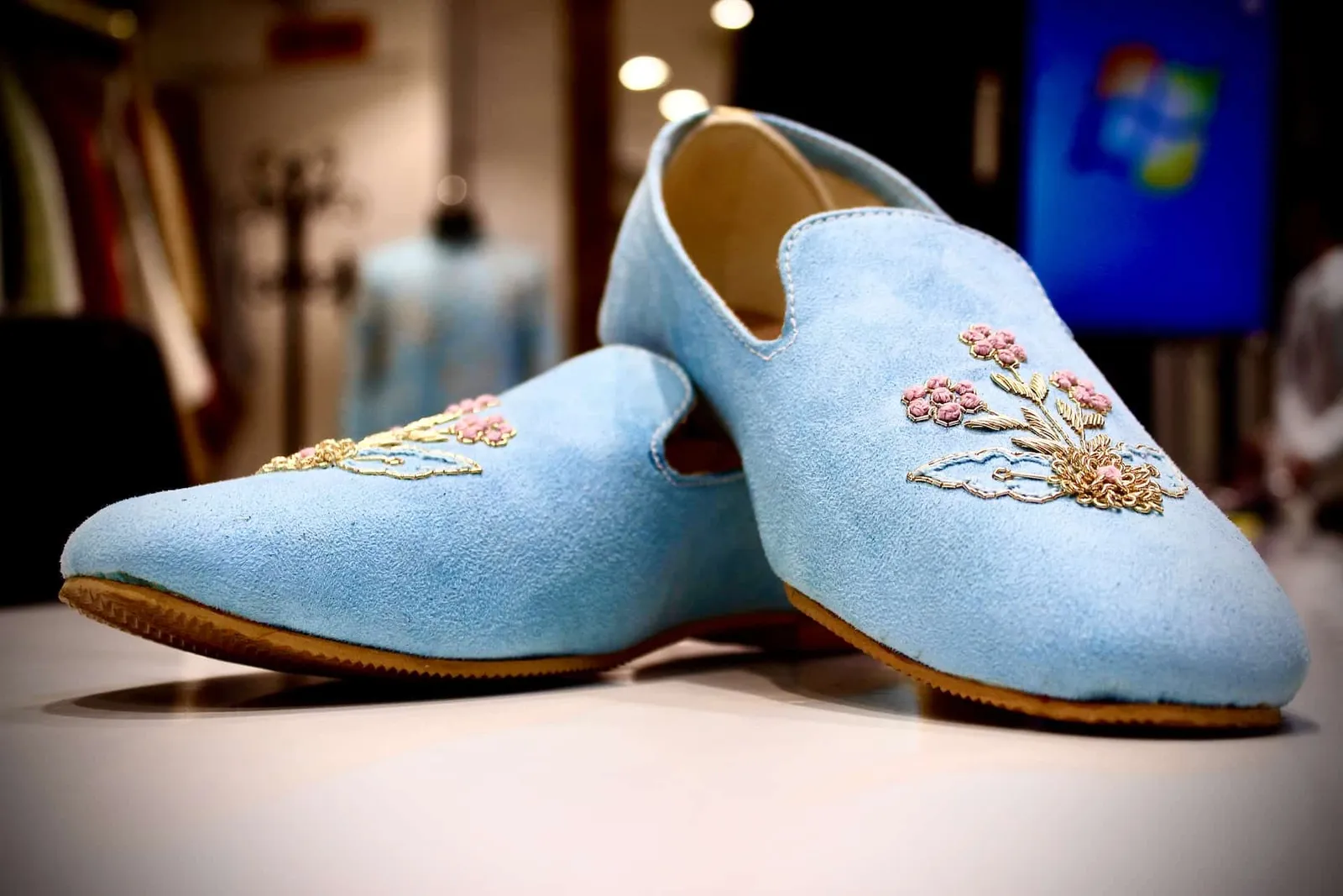 Comment choisir et porter des chaussures bateau bleues avec style ?
