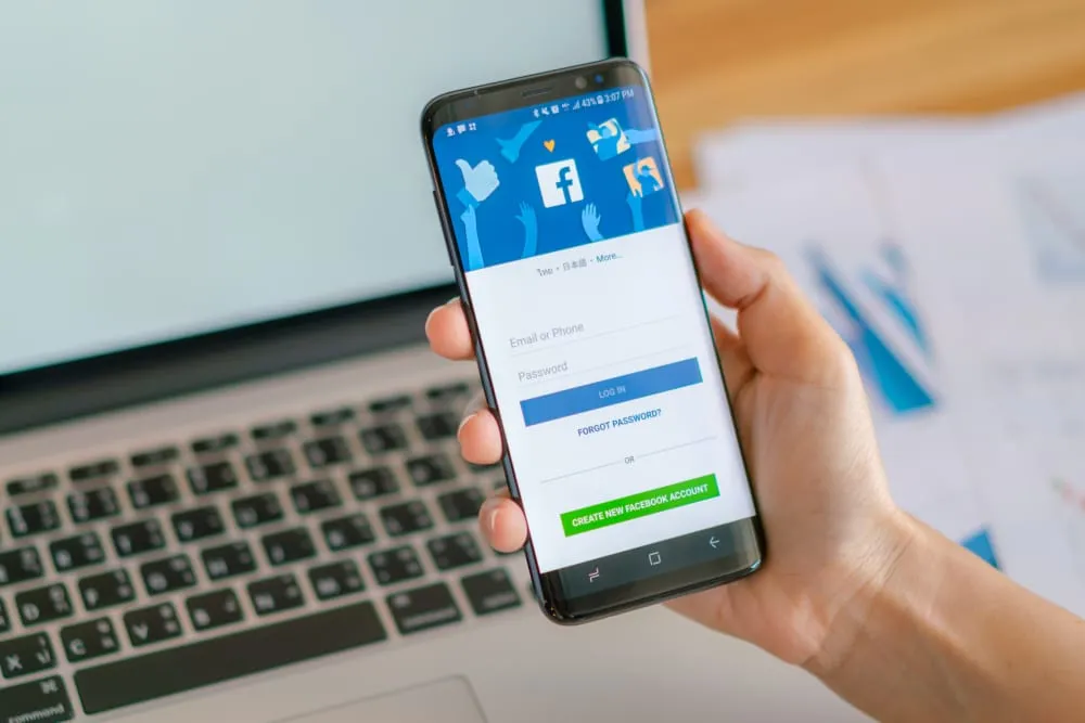 Comment cloturer son compte facebook